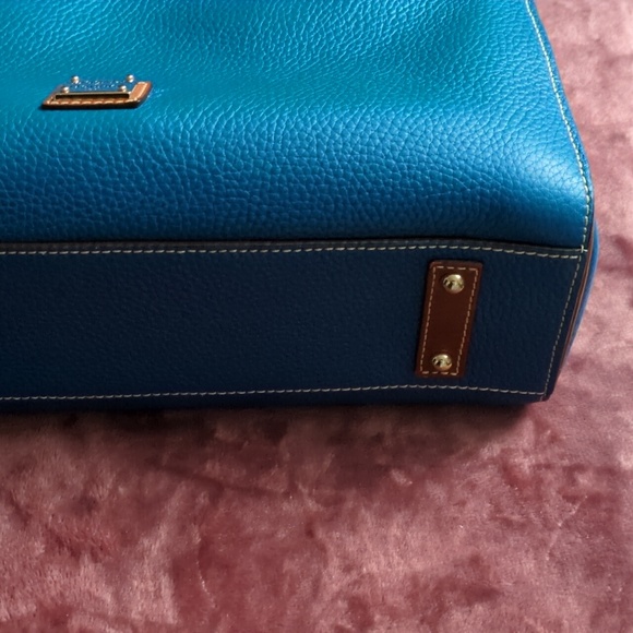 NWTs Dooney And Bourke Pebble Grain Small Ashton Tote On The Color Persian 🔵💙 - Picture 7 of 11
